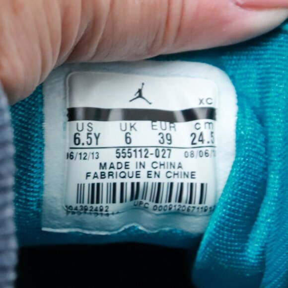 Nike Air Jordan 1 Mid Dark Metallic Grey And Teal 555112-027 Size 6.5Y - Picture 9 of 9